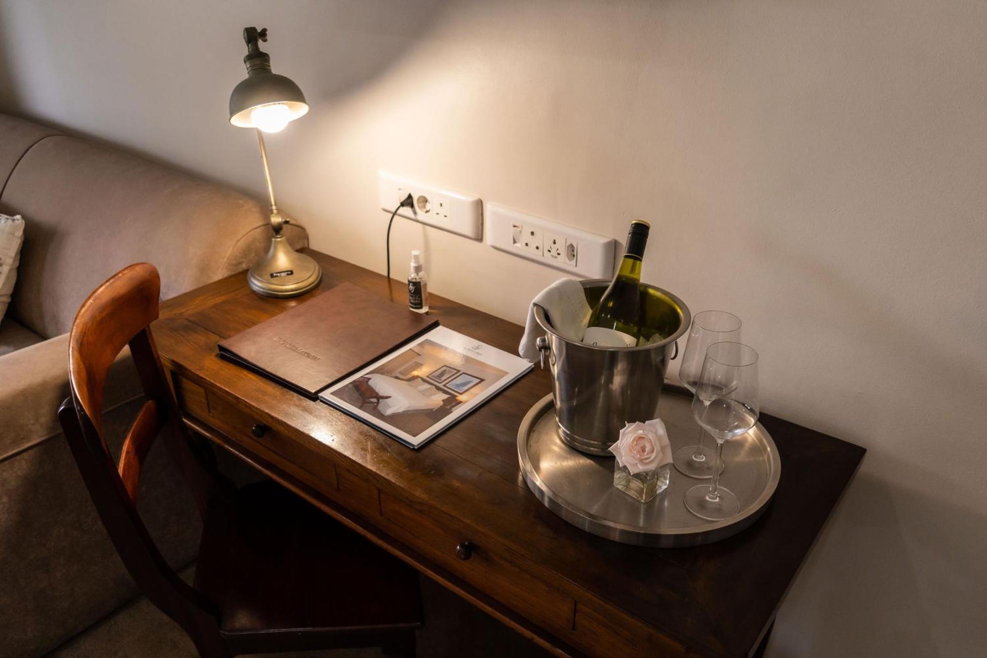Supertubes Guesthouse Jeffreys Bay Bagian luar foto
