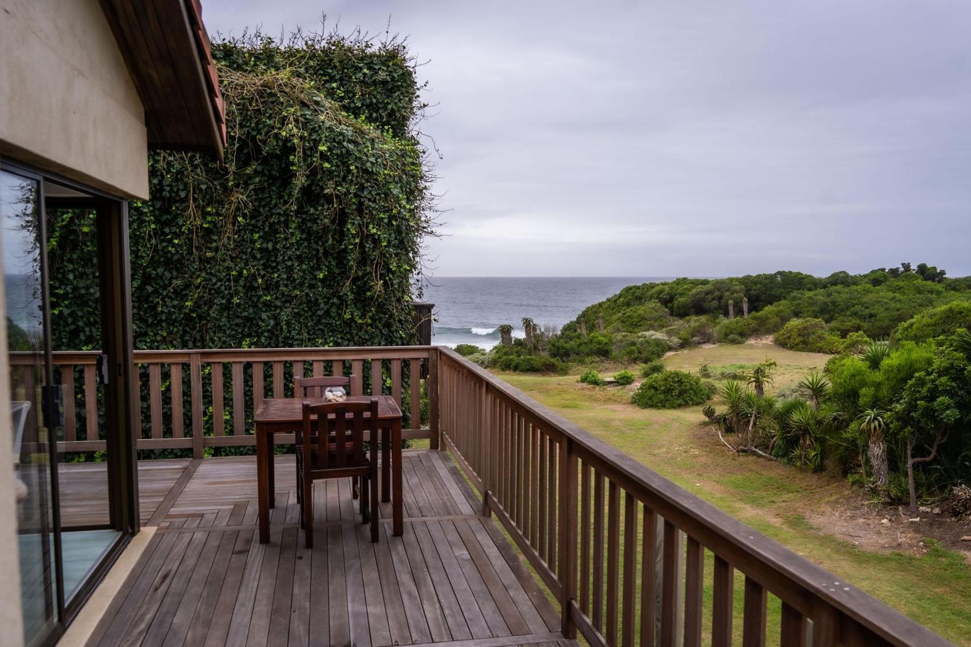 Supertubes Guesthouse Jeffreys Bay Bagian luar foto