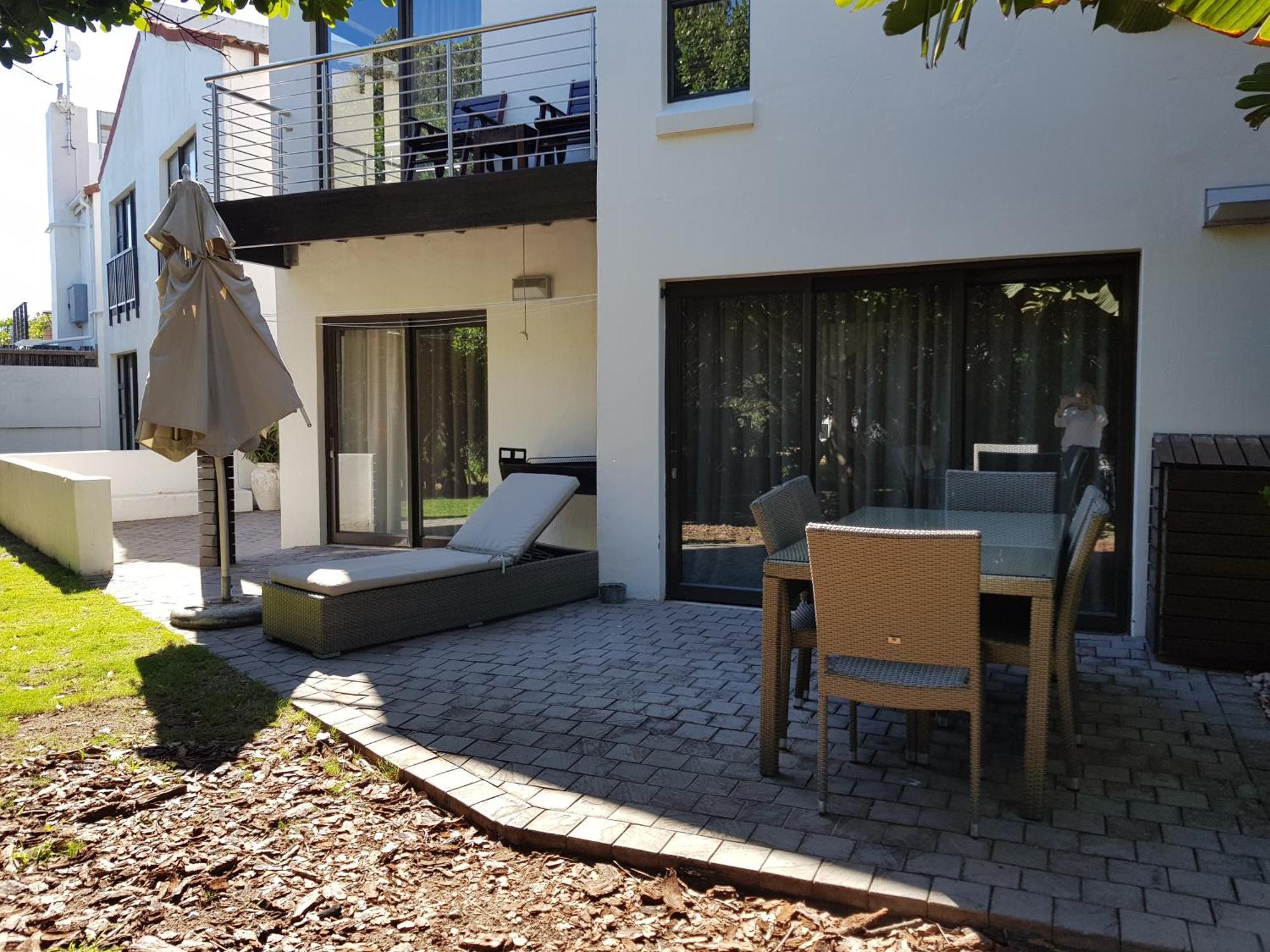 Supertubes Guesthouse Jeffreys Bay Bagian luar foto