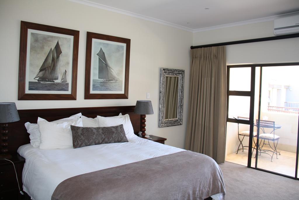 Supertubes Guesthouse Jeffreys Bay Bagian luar foto