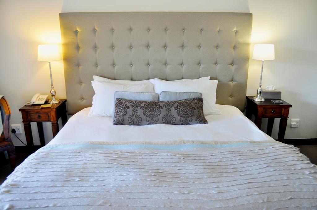 Supertubes Guesthouse Jeffreys Bay Bagian luar foto